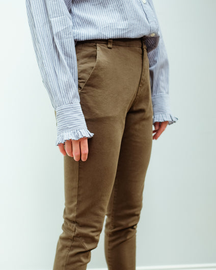 IVY Karmey chino in army