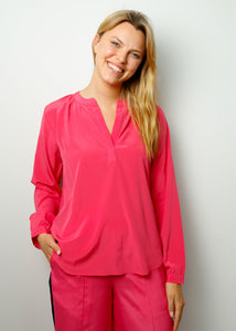 You added <b><u>PPL Sandy Silk Shirt in Hot Pink</u></b> to your cart.