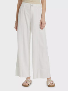 You added <b><u>R&B Featherweight Arianna Cropped Palazzo in White</u></b> to your cart.