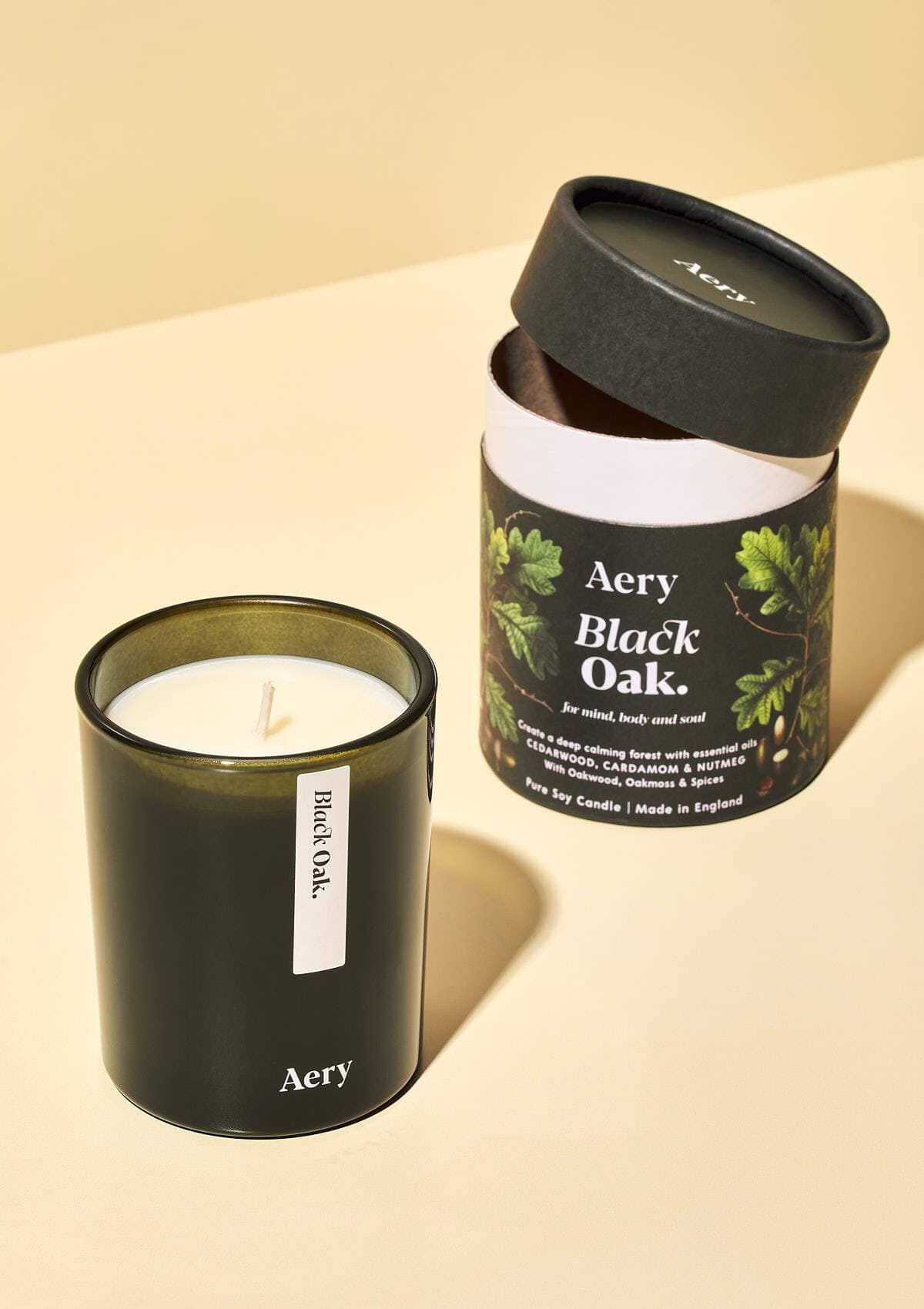 AERY Black Oak Candle