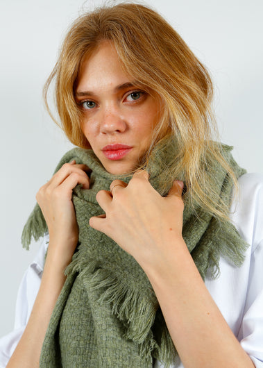 CALEIDO Cashmere Basket W Scarf in Shale Green