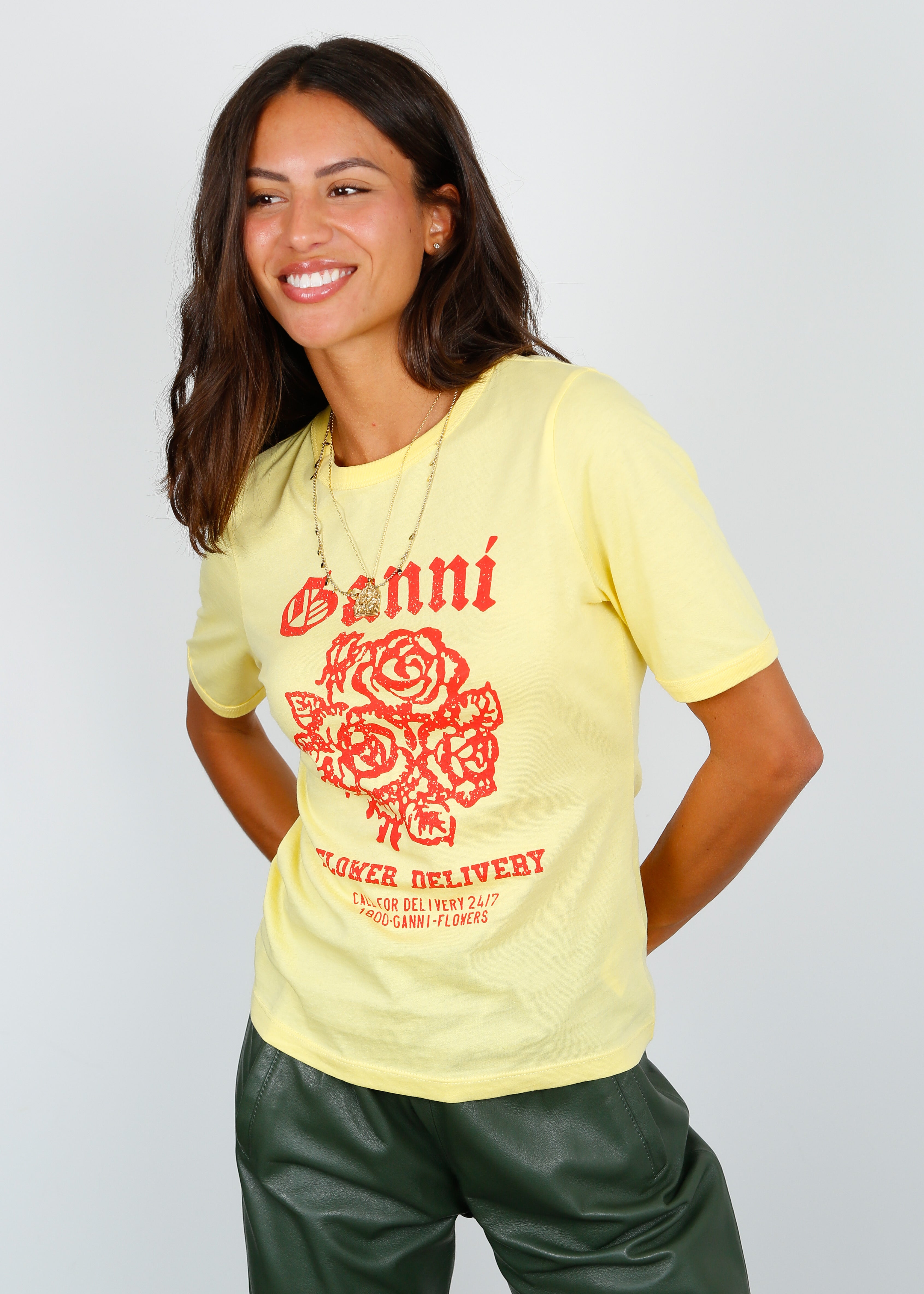 GANNI T3631 Fitted Flower Tee in Yellow Cream