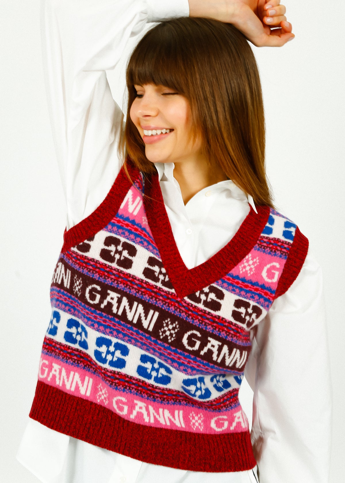 GANNI K2121  Logo Wool Mix Vest in Multi
