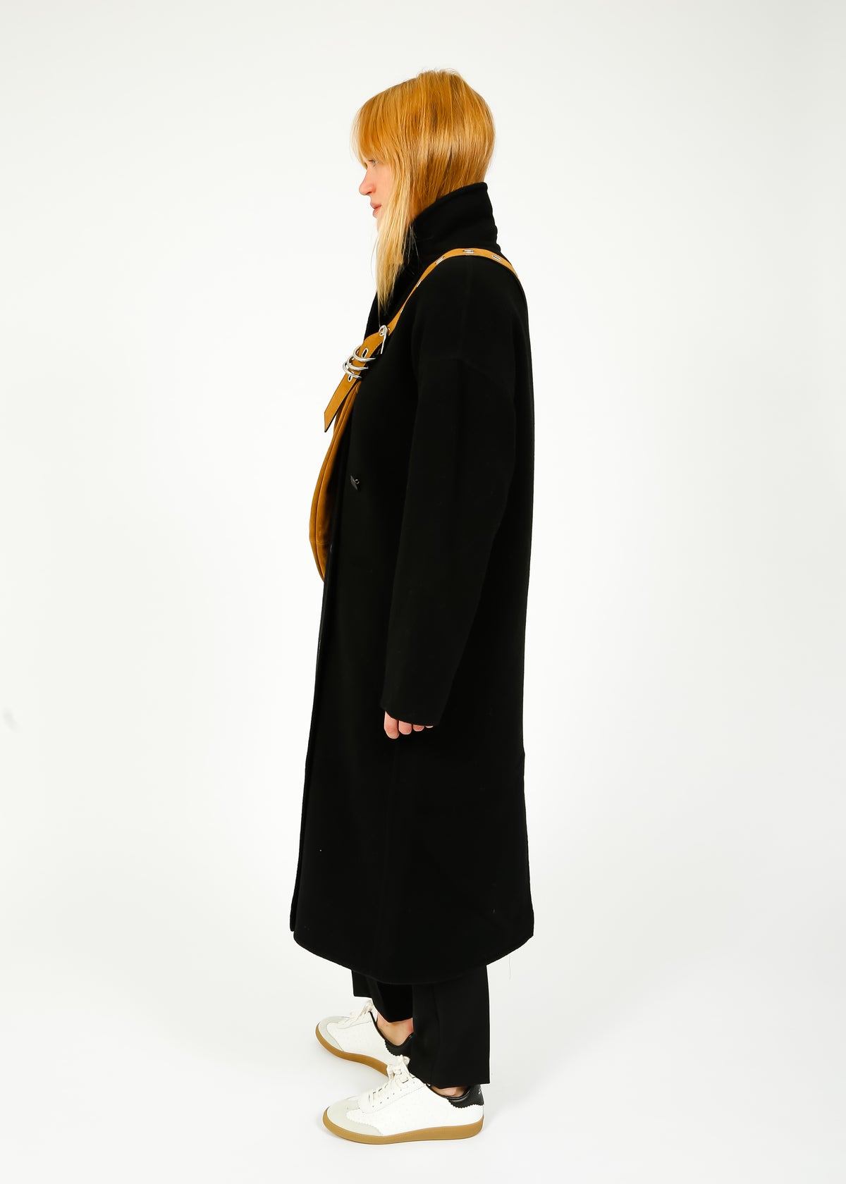 R&B Thea Italian Wool Splittable Coat in Black