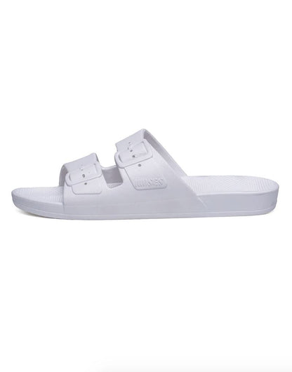 MOSES Sandals in White