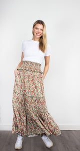 You added <b><u>Loretta Caponi Romee floral-print maxi skirt</u></b> to your cart.