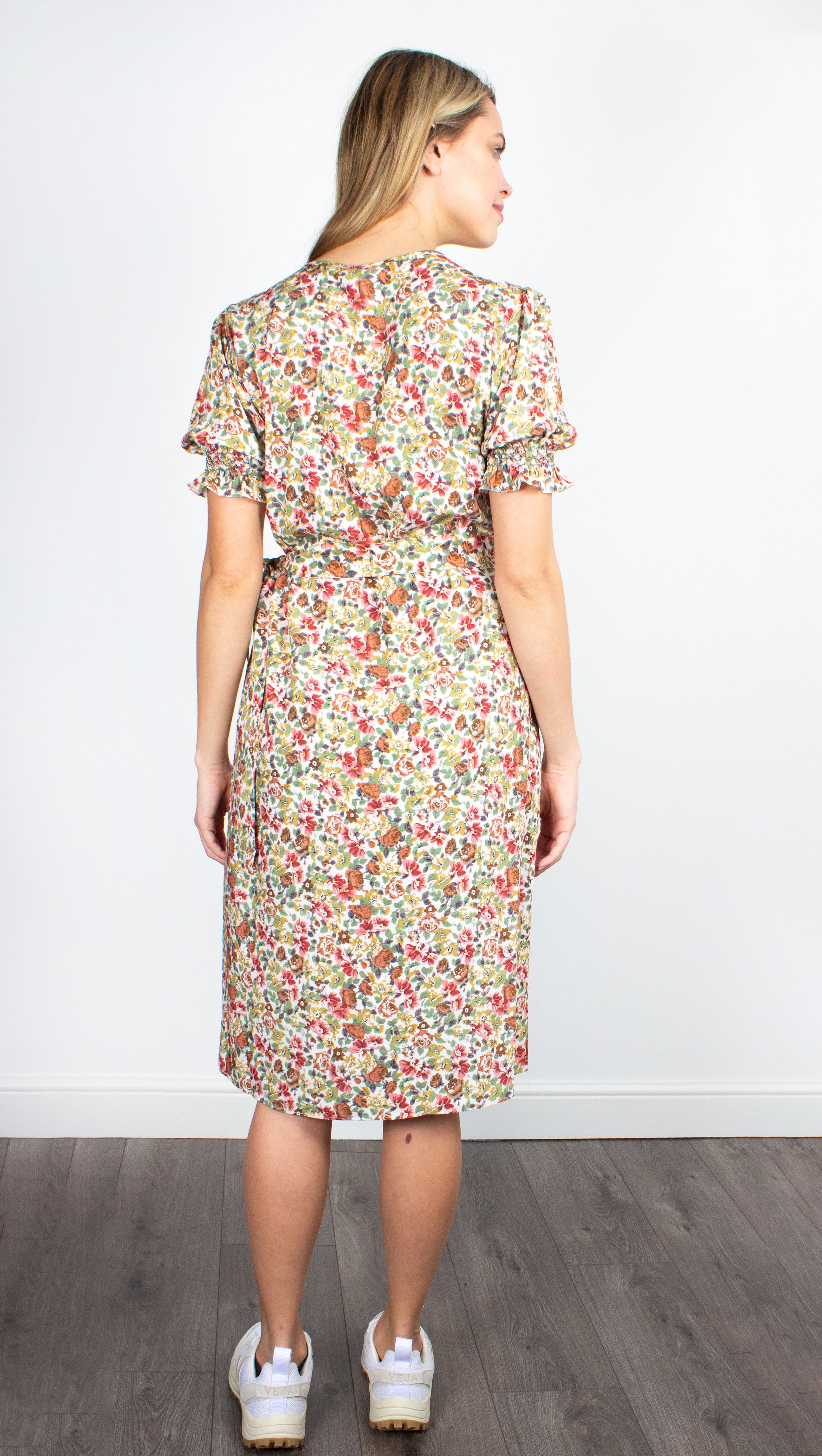 Loretta Caponi Afrodite floral-print dress