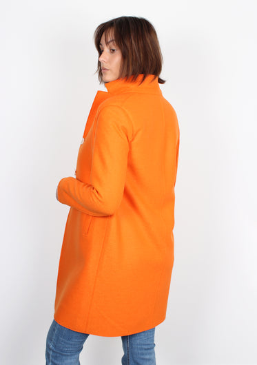 Harris Wharf London A1215 boxy clementine wool coat