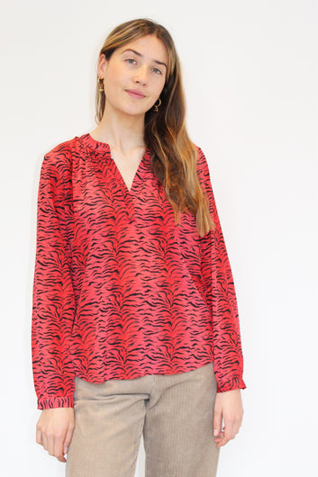 PPL Sandy Silk Shirt in Tiger 02 Red, Black