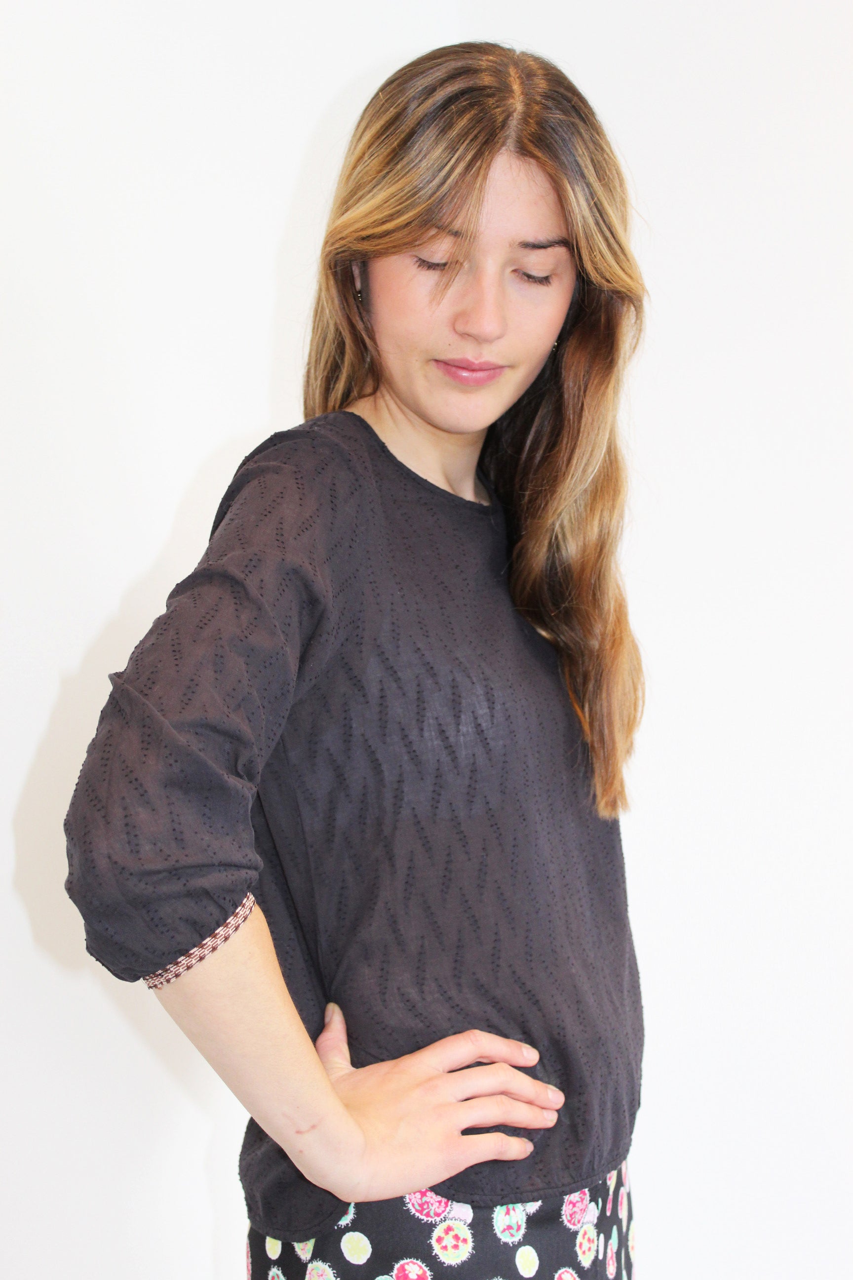 BR Solong Blouse in Off Black