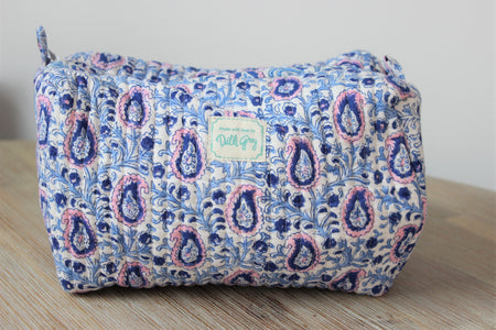You added <b><u>DG Paisley Cosmetic Case in Blue & Pink</u></b> to your cart.