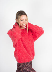 You added <b><u>AV East 18 Sweater in Fraise Chine</u></b> to your cart.