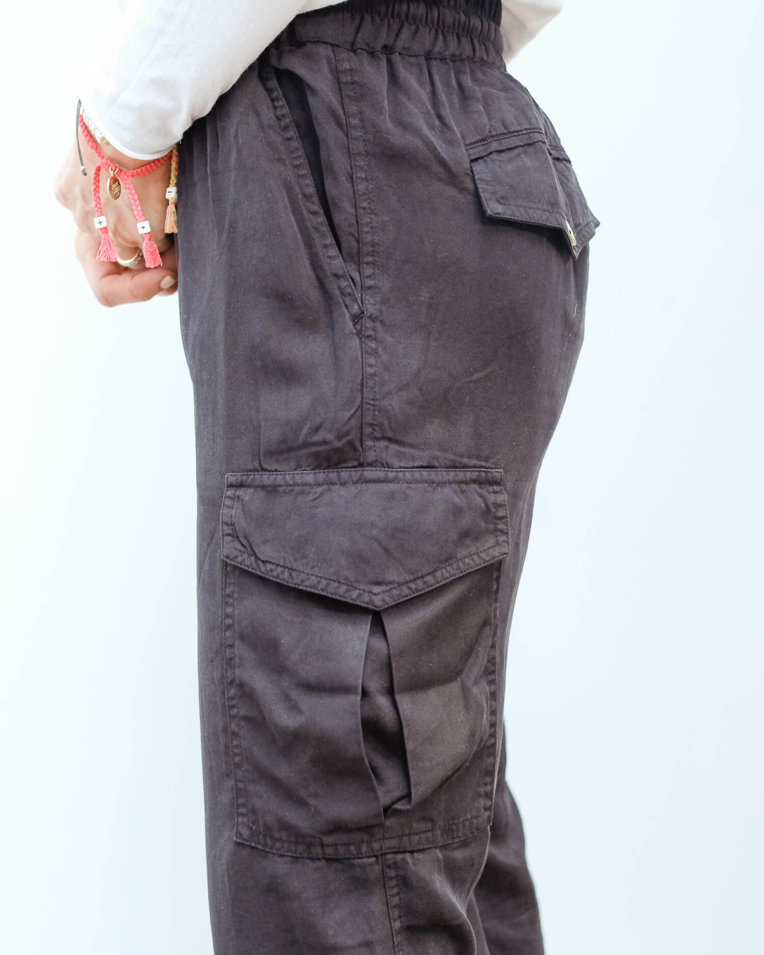 L&H Parker trousers in carbon