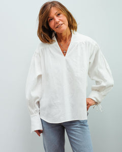 You added <b><u>BMB Chalais top in soft white</u></b> to your cart.