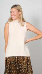 You added <b><u>BR Dation SL knit in parchment</u></b> to your cart.
