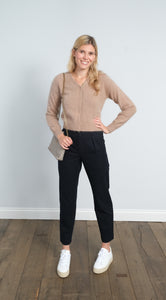 You added <b><u>BR Datam knit in mousse</u></b> to your cart.