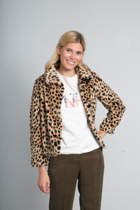 You added <b><u>BR Hoffman Leopard jacket</u></b> to your cart.