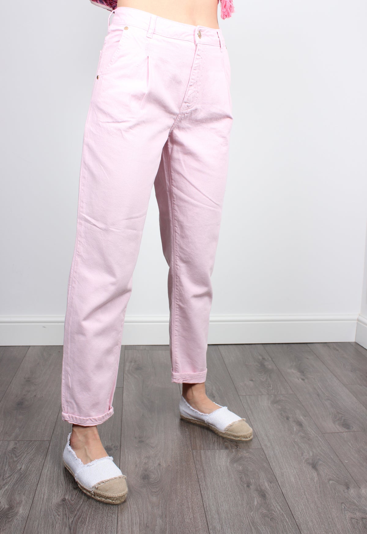 EA Bappy Baggy Fit Jeans in Bleached Rose