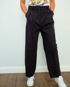 You added <b><u>MM Orione trousers in navy</u></b> to your cart.