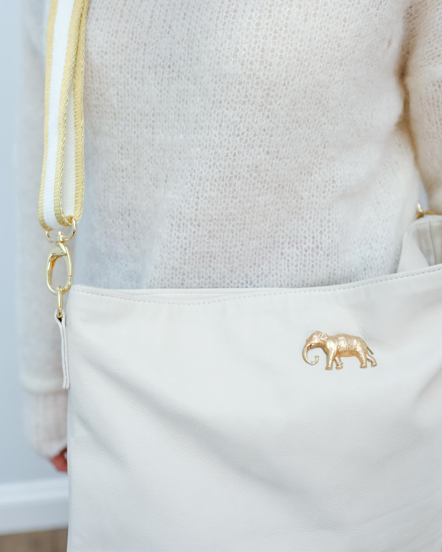 SLP Zaza bag in cow with elephant and white strap