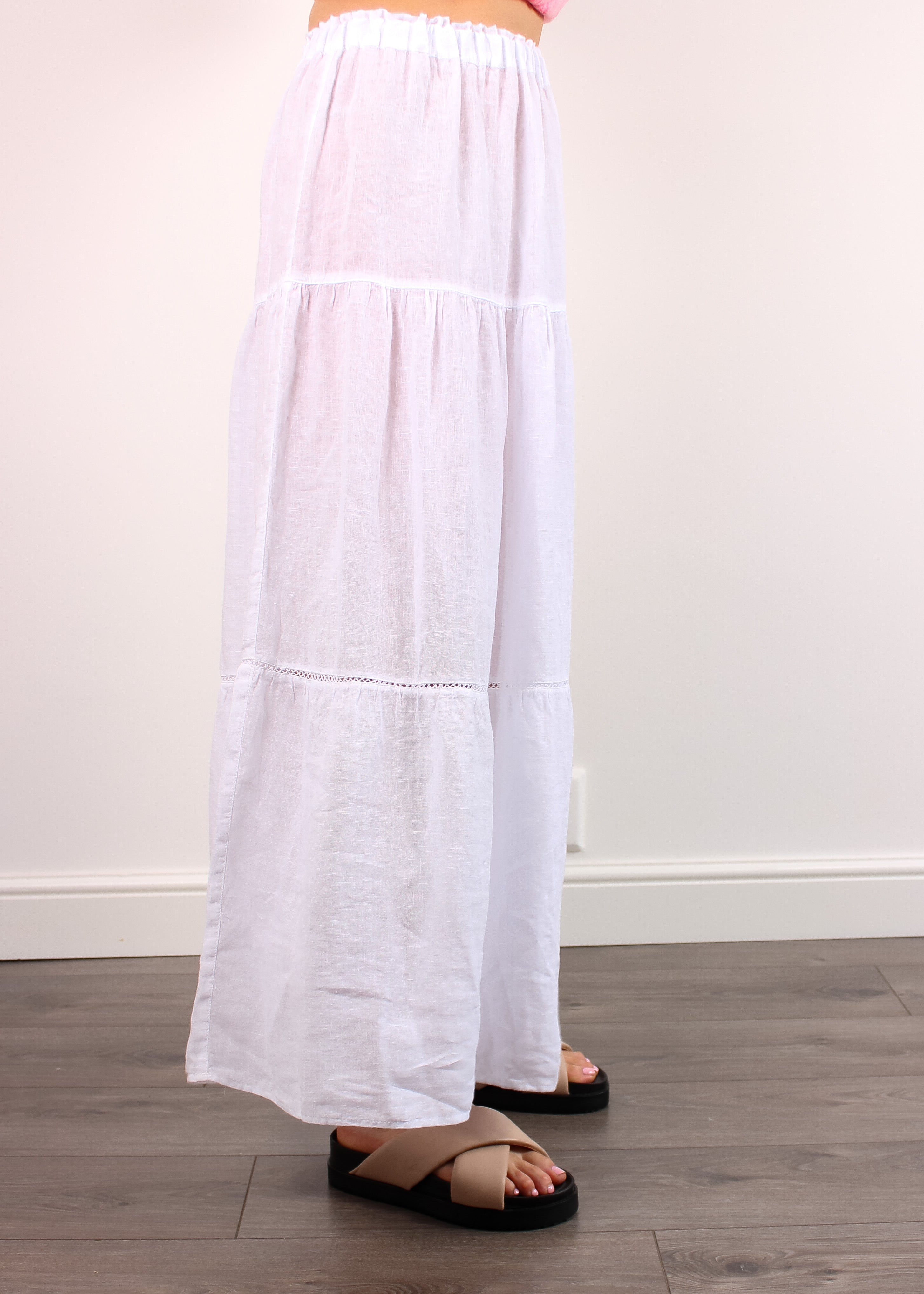 120% Lino V0W595O Skirt in White