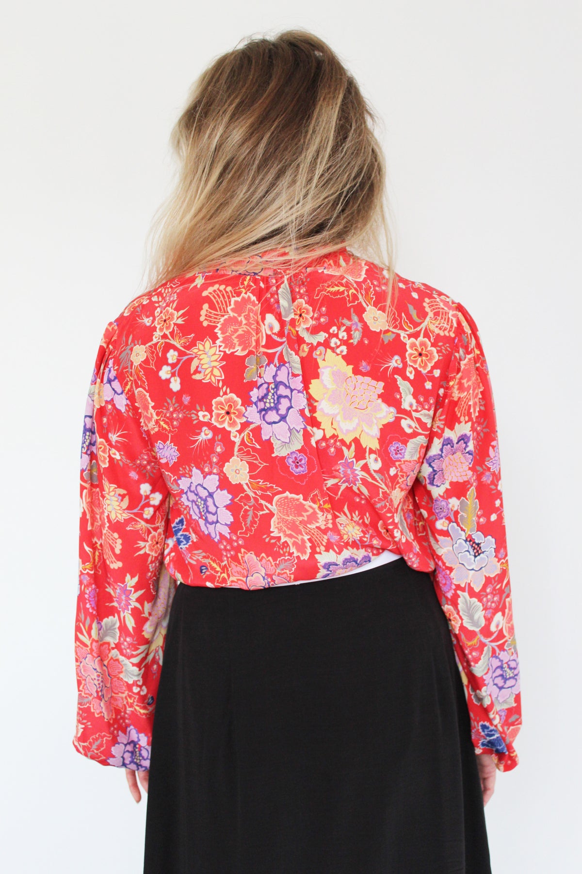 RIXO Moss Blouse in Peony Flora Red