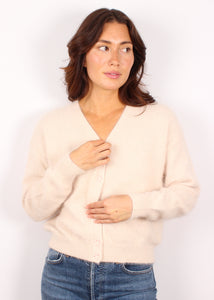You added <b><u>BR Datam Knit in Parchment</u></b> to your cart.