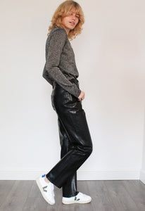 You added <b><u>AGOLDE Recycled Leather 90's Pinch Waist Trousers in Black</u></b> to your cart.