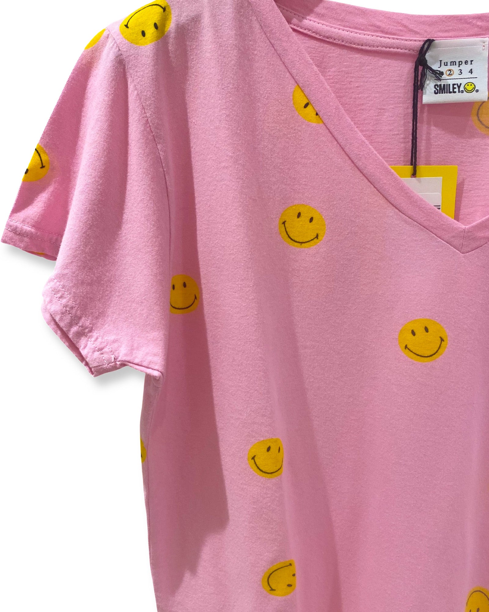 JU All Over Smiley Vee T-shirt in Neon Pink