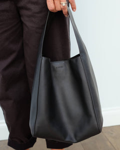 You added <b><u>JOSEPH slouch leather bag in black</u></b> to your cart.