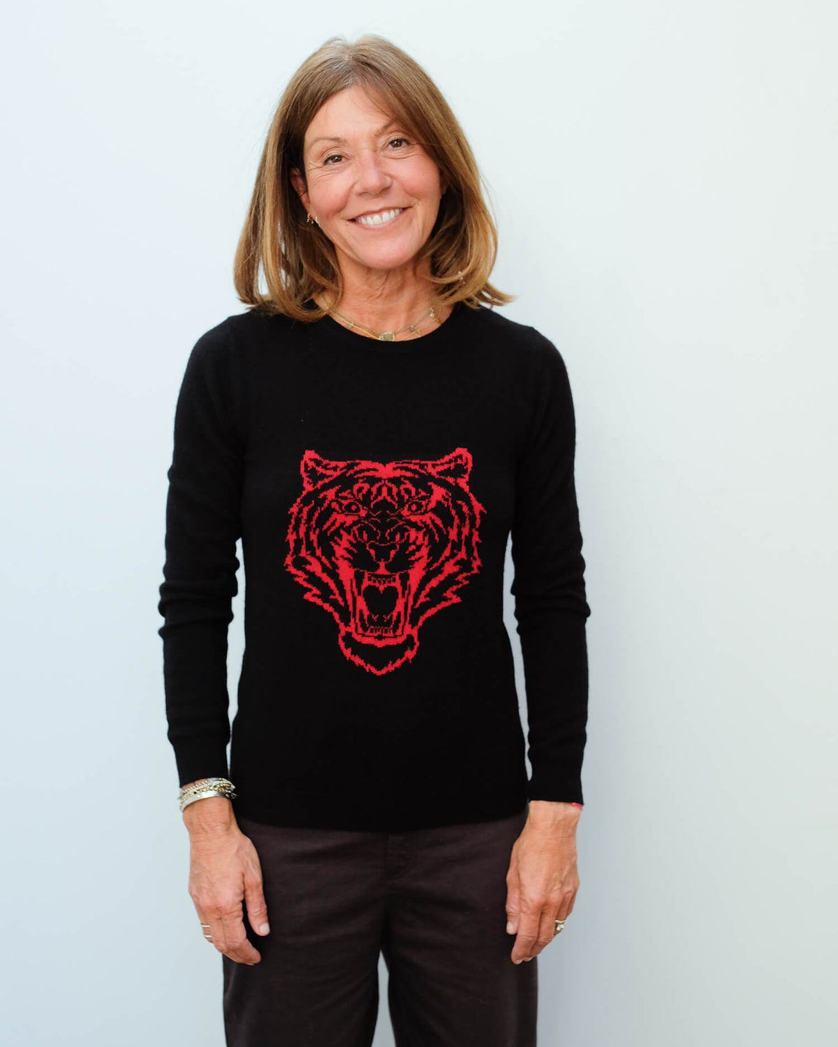 JU Lion crew in black and red
