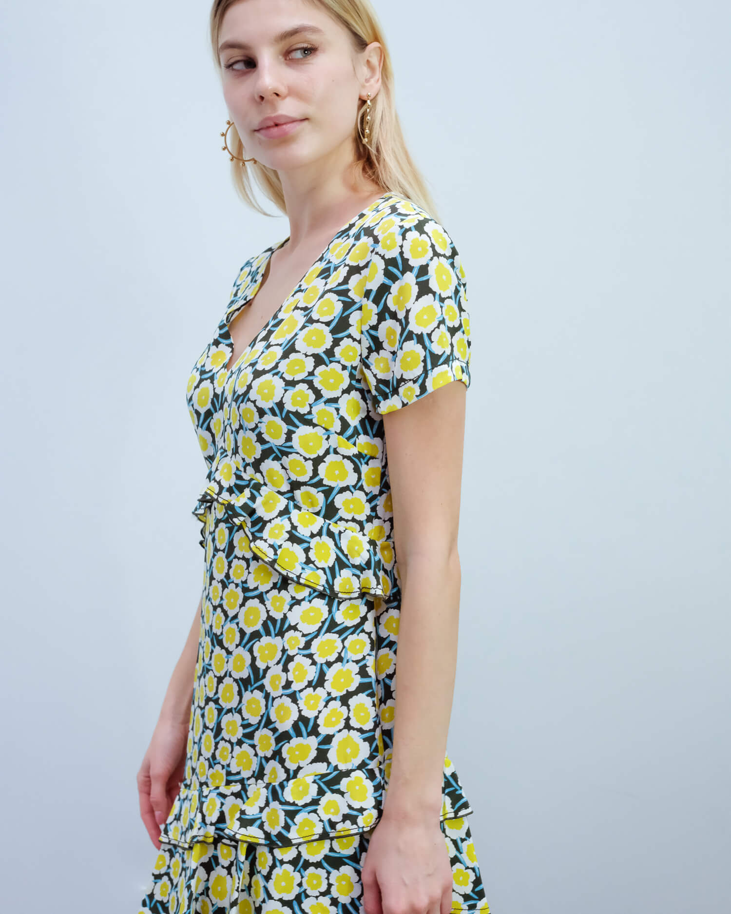 DVF Glenys dress in daisies canteen