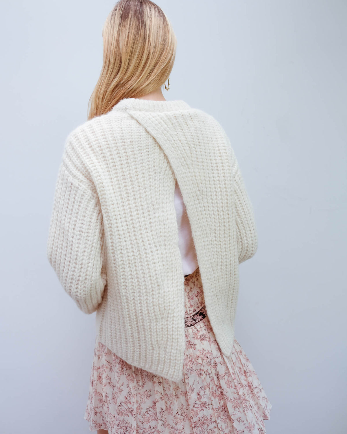 BMB Nosema knit in soft white