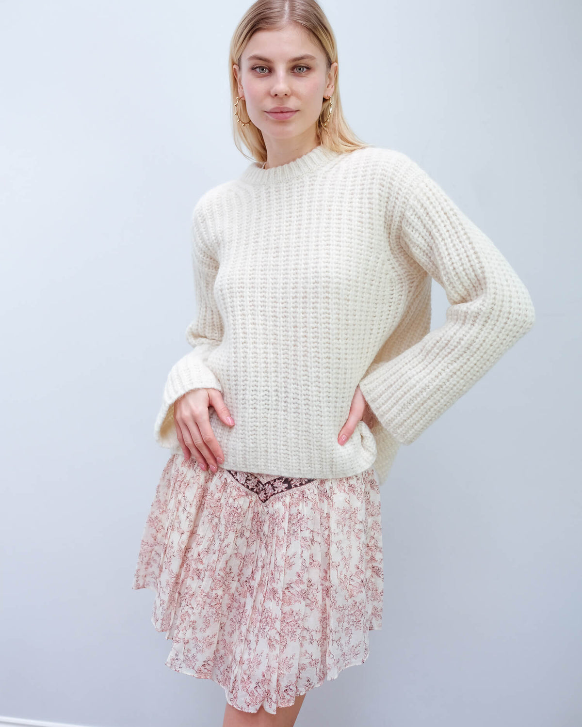BMB Nosema knit in soft white