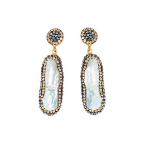 You added <b><u>Double sided pearl earring</u></b> to your cart.