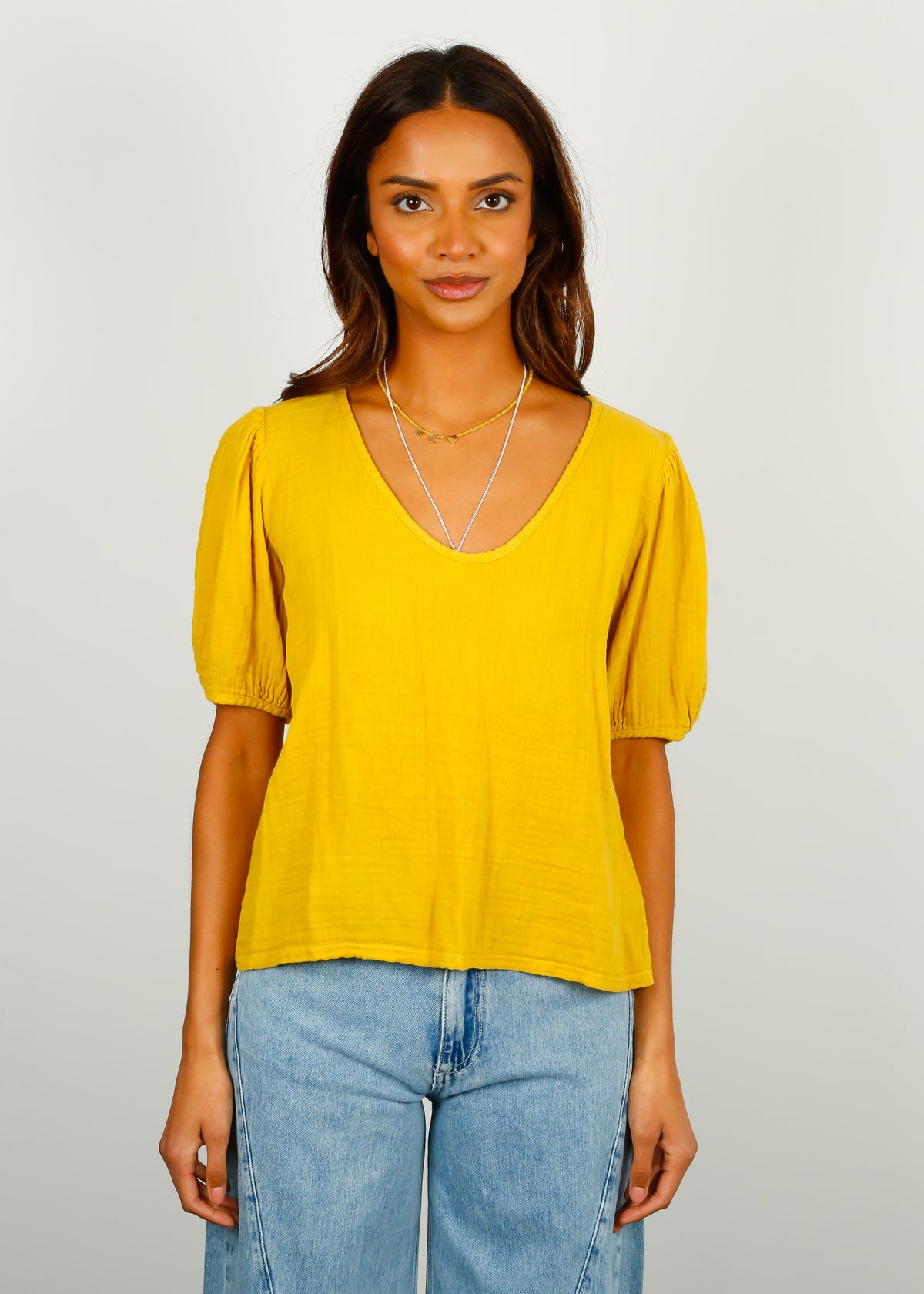 V Louisa Top in Buttercup
