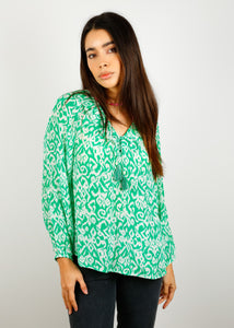 You added <b><u>MOLIIN Sidney Top in Vibrant Green</u></b> to your cart.