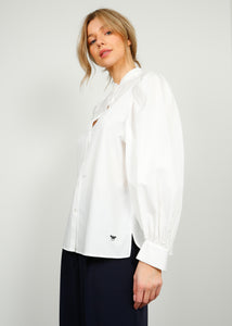 You added <b><u>MM Alpe Shirt in White</u></b> to your cart.