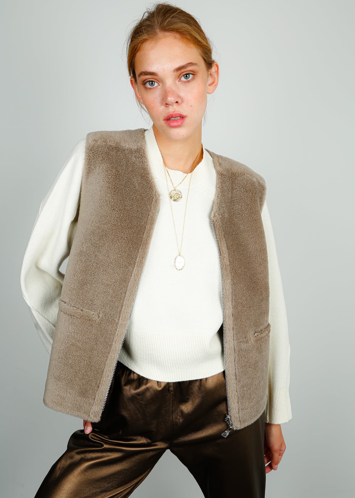 OW Signature Lily Fur Gilet in Taupe