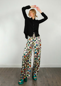 You added <b><u>EA Dili Wide Leg in Off White</u></b> to your cart.