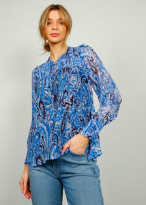 You added <b><u>MOLIIN Therese Top in Palace Blue</u></b> to your cart.