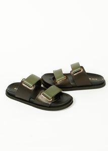 You added <b><u>AM Pacey Slide in Black</u></b> to your cart.