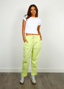 You added <b><u>BR Pizzy Trousers in Fluorine</u></b> to your cart.