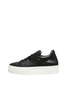 You added <b><u>SLF Hailey Leather Trainer in Black</u></b> to your cart.
