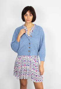 You added <b><u>BR Dosany Cardigan in Chambray</u></b> to your cart.