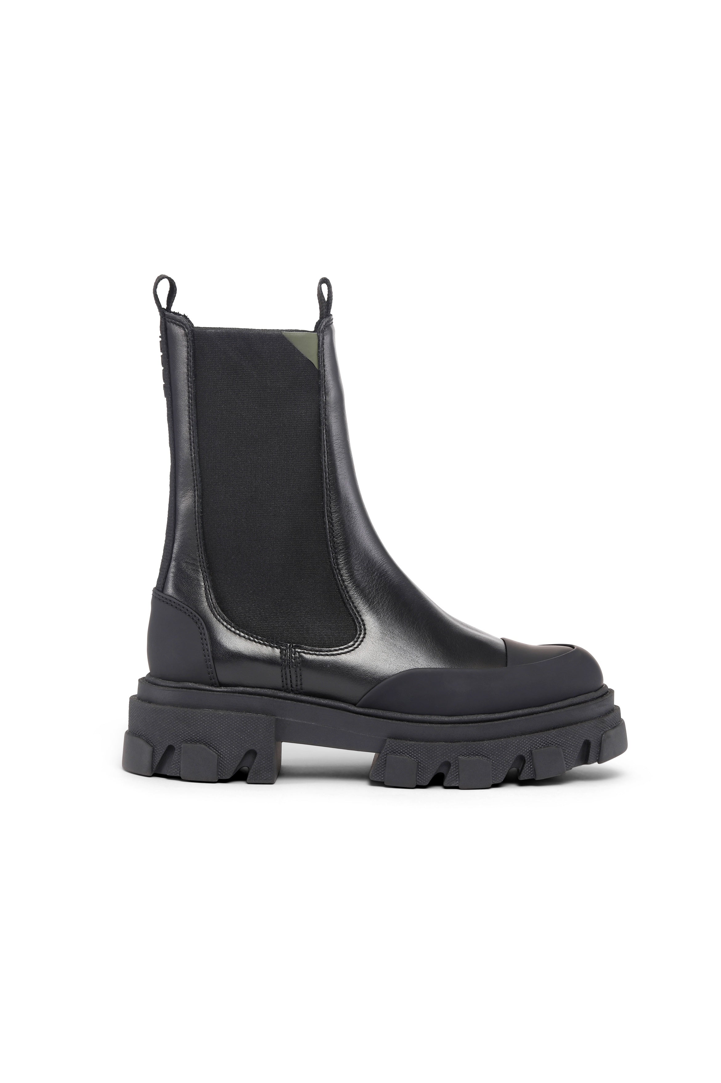 GANNI S1548 Chelsea Boot in Black Leather